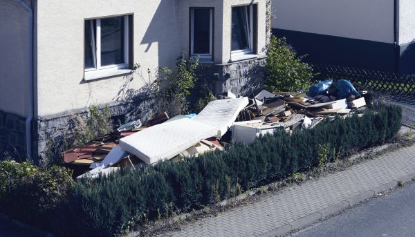 Yard Junk Removal in Huntington Station
